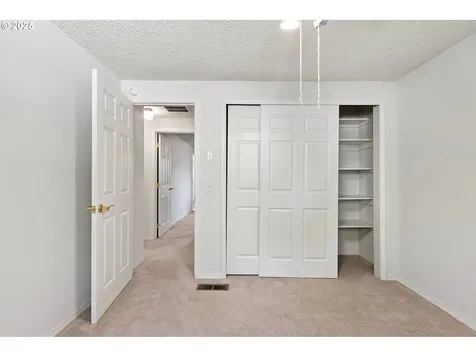 2769 Summer Lane Eugene OR 97404