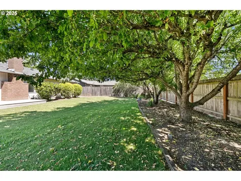 2769 Summer Lane Eugene OR 97404