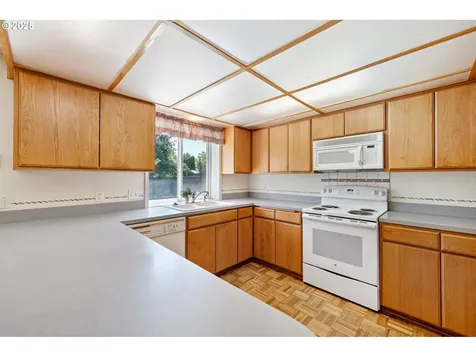 2769 Summer Lane Eugene OR 97404