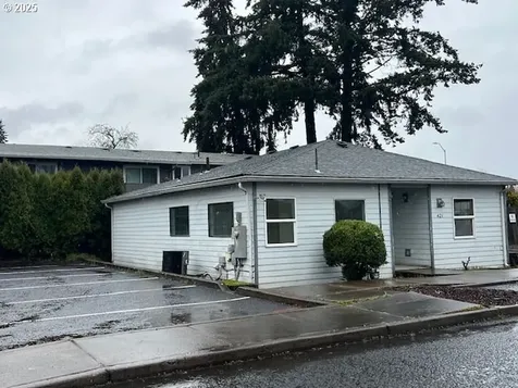 421 S Ivy Street Canby OR 97013