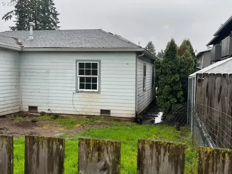 421 S Ivy Street Canby OR 97013