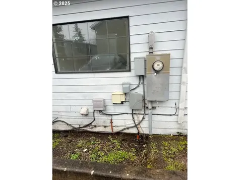 421 S Ivy Street Canby OR 97013