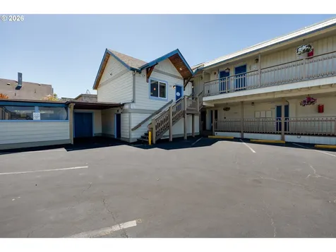 1022 N Prom Seaside OR 97138