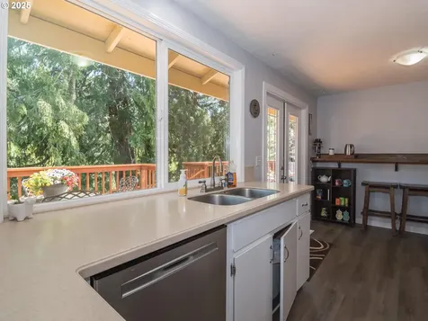 210 SE La Mesa Court Gresham OR 97080