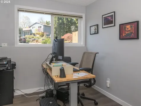 210 SE La Mesa Court Gresham OR 97080