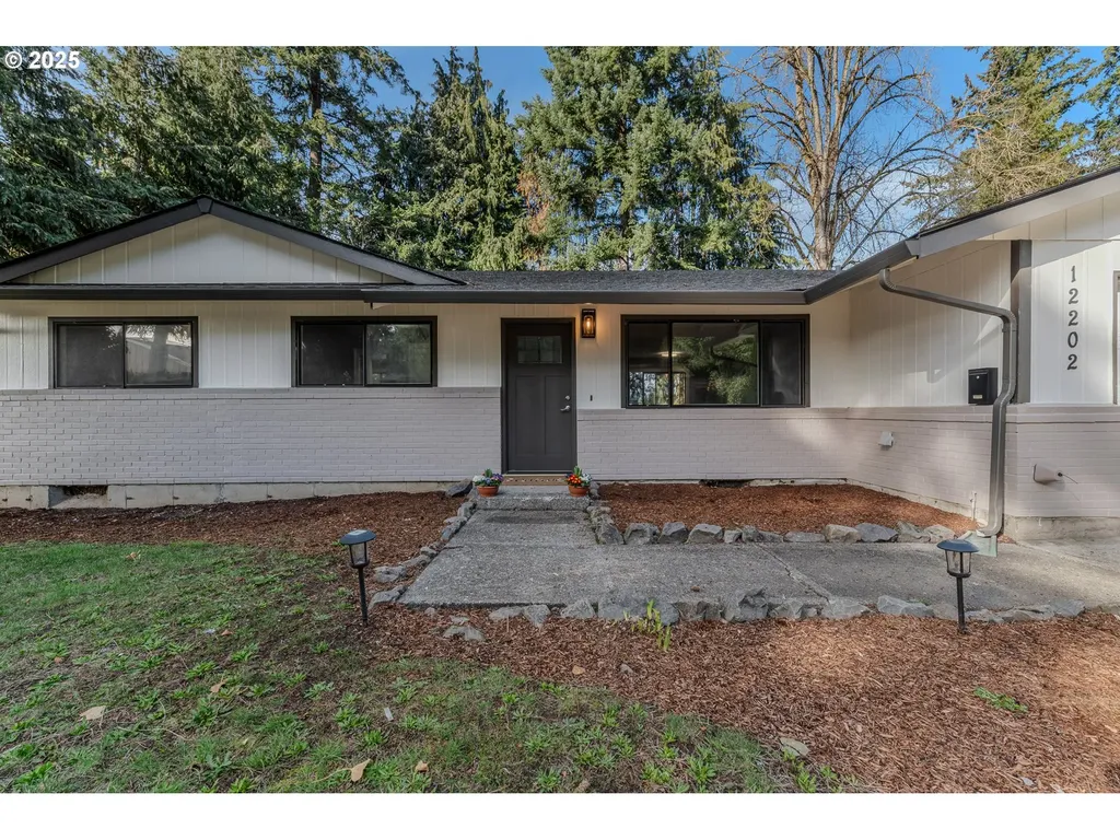 12202 NE 23rd Street Vancouver WA 98684