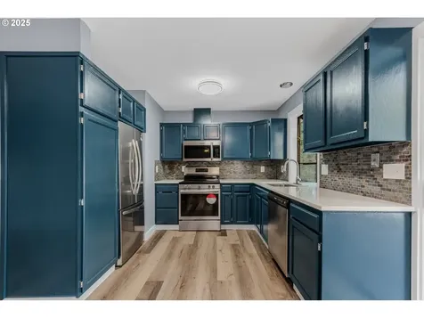 12202 NE 23rd Street Vancouver WA 98684