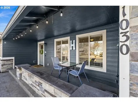 1030 Willamina Avenue Forest Grove OR 97116