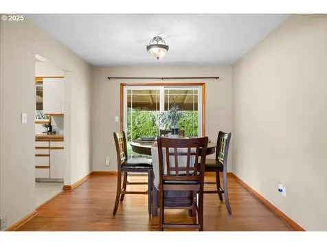 2627 15th Avenue Forest Grove OR 97116