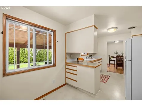 2627 15th Avenue Forest Grove OR 97116