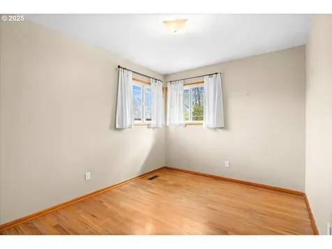 2627 15th Avenue Forest Grove OR 97116