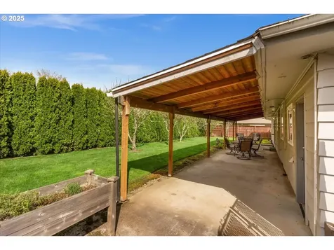 2627 15th Avenue Forest Grove OR 97116