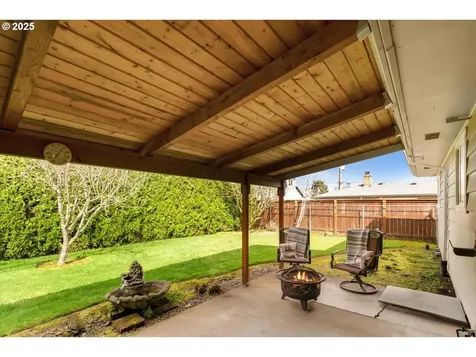 2627 15th Avenue Forest Grove OR 97116