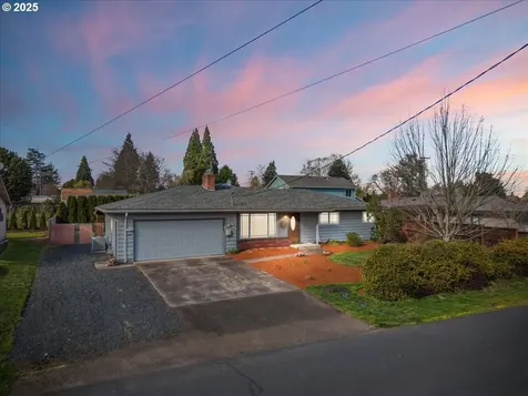 2627 15th Avenue Forest Grove OR 97116