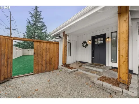 14824 S Redland Road Oregon City OR 97045