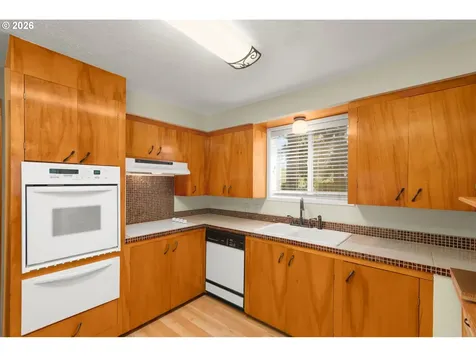 12605 SE Holgate Boulevard Portland OR 97236