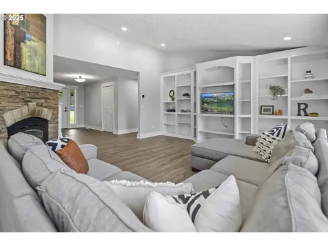 14940 SW 141st Avenue Portland OR 97224