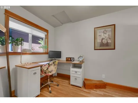 151 Spencers Crest Drive Eugene OR 97405