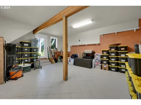 151 Spencers Crest Drive Eugene OR 97405