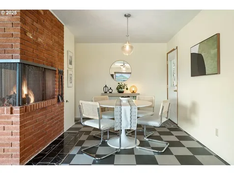 6037 N Denver Avenue Portland OR 97217