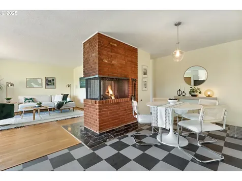 6037 N Denver Avenue Portland OR 97217