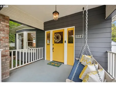 5227 SE 43rd Avenue Portland OR 97206