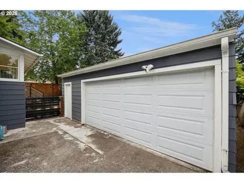 5227 SE 43rd Avenue Portland OR 97206