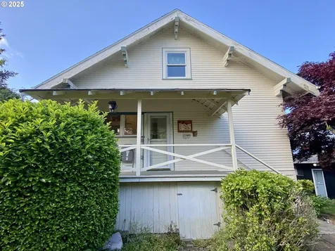 563 Niagara Avenue Astoria OR 97103