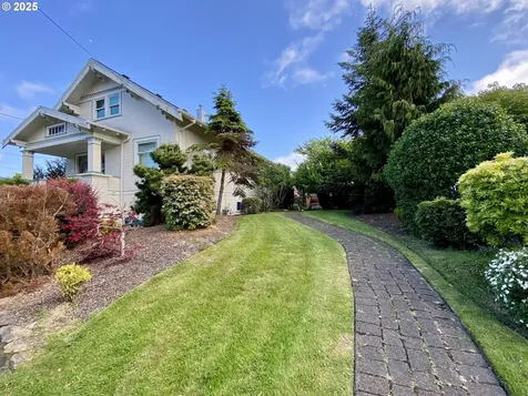 563 Niagara Avenue Astoria OR 97103