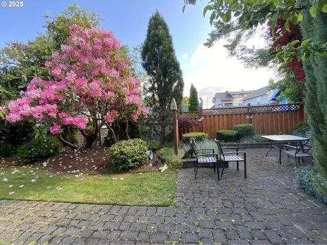 563 Niagara Avenue Astoria OR 97103