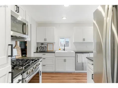 810 Northwood Drive NE Salem OR 97317