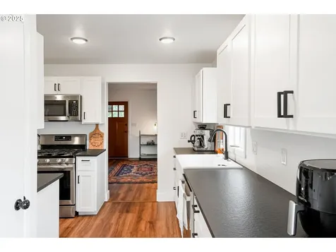 810 Northwood Drive NE Salem OR 97317