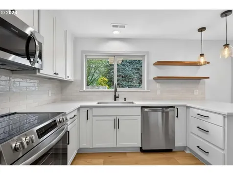 313 SE 98th Avenue Vancouver WA 98664