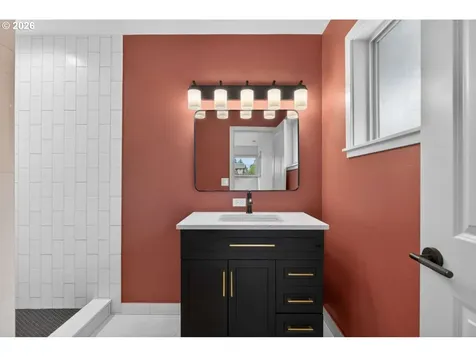 313 SE 98th Avenue Vancouver WA 98664