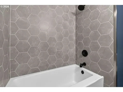 313 SE 98th Avenue Vancouver WA 98664