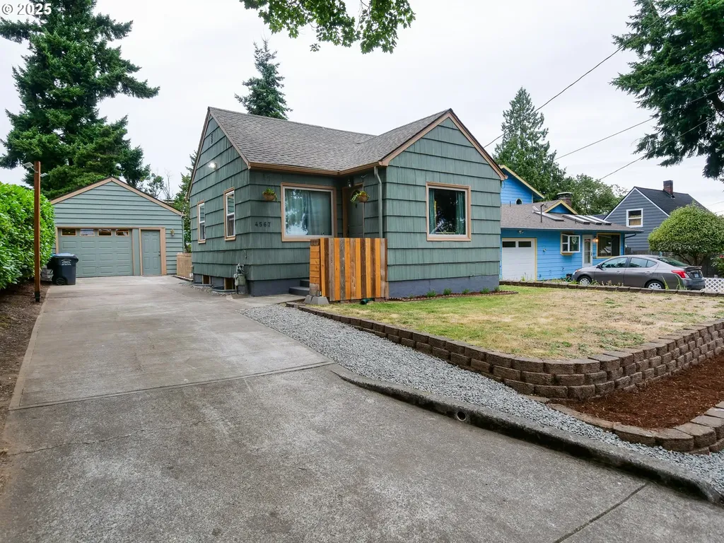 4567 NE 97th Avenue Portland OR 97220