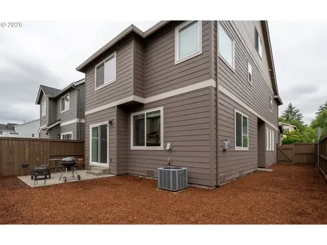 3822 SE Willamette Avenue Hillsboro OR 97123
