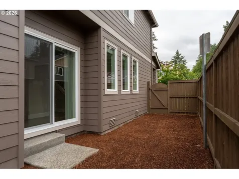 3822 SE Willamette Avenue Hillsboro OR 97123