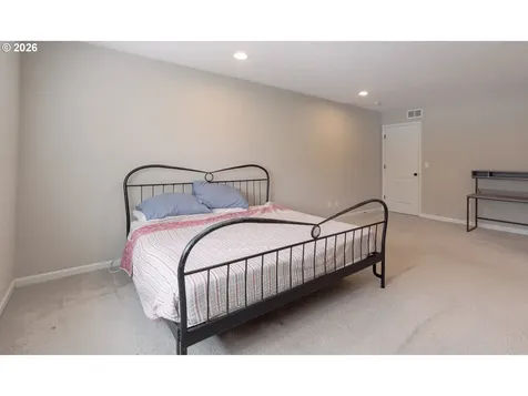 3822 SE Willamette Avenue Hillsboro OR 97123