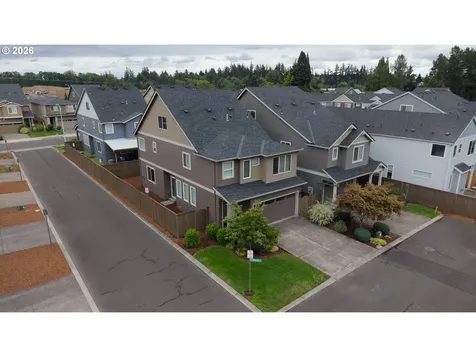 3822 SE Willamette Avenue Hillsboro OR 97123