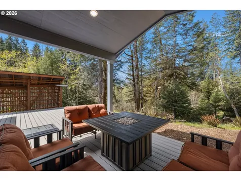 1527 N Louisiana Avenue Vernonia OR 97064