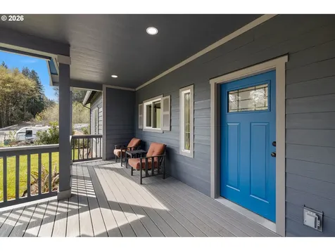 1527 N Louisiana Avenue Vernonia OR 97064