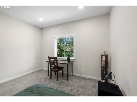 1527 N Louisiana Avenue Vernonia OR 97064