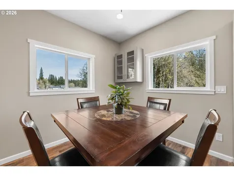 1527 N Louisiana Avenue Vernonia OR 97064
