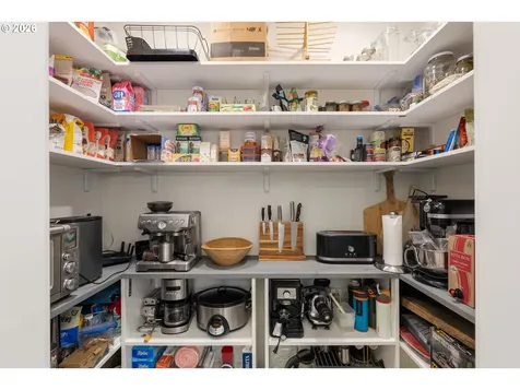1527 N Louisiana Avenue Vernonia OR 97064