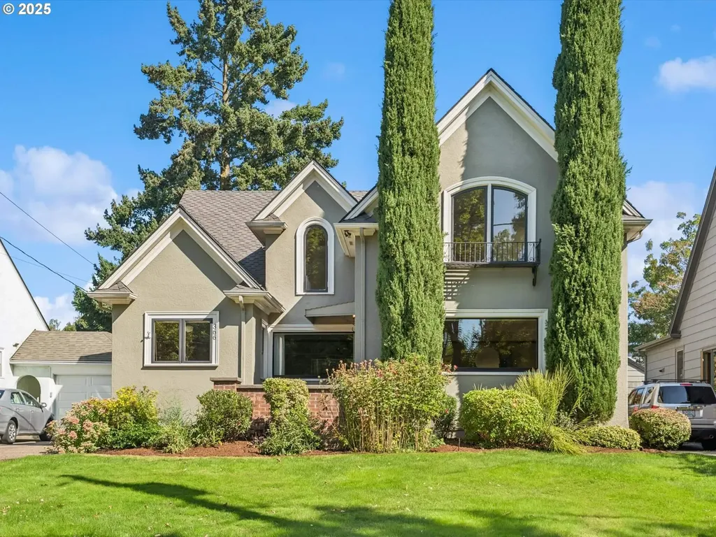 366 SE 44th Avenue Portland OR 97215