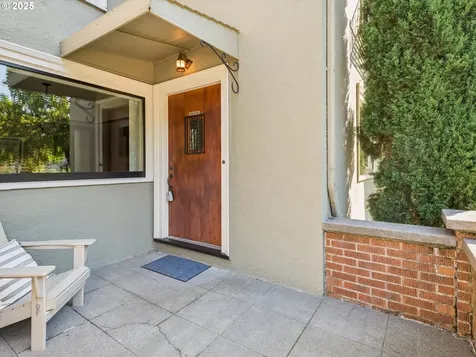 366 SE 44th Avenue Portland OR 97215