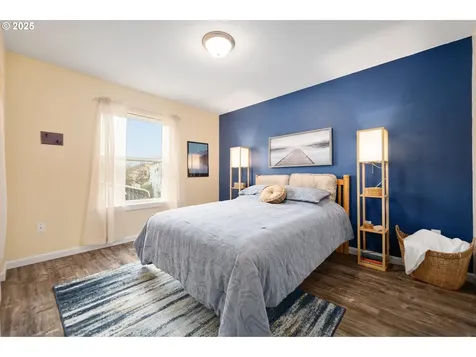 8259 N Johnswood Drive Portland OR 97203