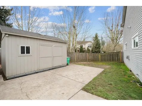 8259 N Johnswood Drive Portland OR 97203