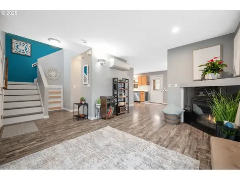 8259 N Johnswood Drive Portland OR 97203